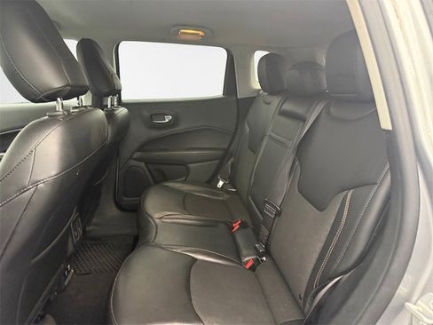 Used 2019 Jeep Compass Latitude w/ Cold Weather Group image 22