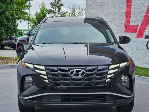 Used 2024 Hyundai Tucson SEL FWD image 2