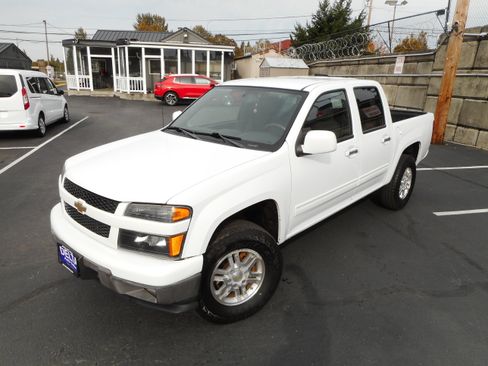 Used 2011 Chevrolet Colorado LT AWD/4WD image 5