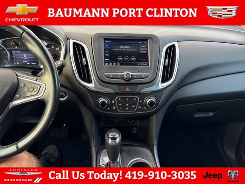 Used 2020 Chevrolet Equinox LT w/ Driver Convenience Package FWD image 18