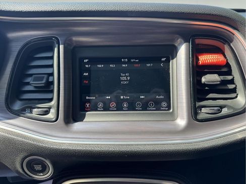 Used 2018 Dodge Challenger SXT RWD image 16