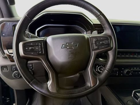 Used 2023 Chevrolet Silverado 1500 ZR2 w/ Technology Package AWD/4WD image 12