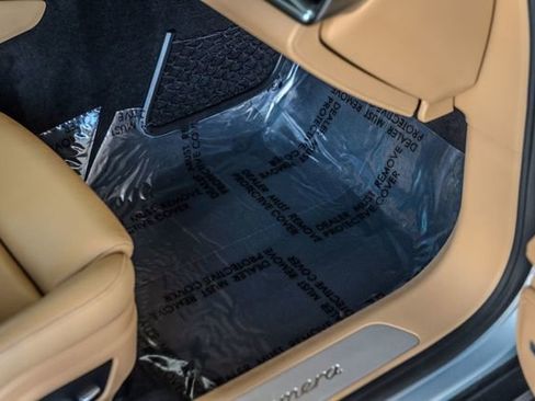 Used 2018 Porsche Panamera image 46