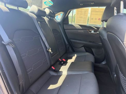Used 2024 Kia Forte GT-Line w/ GT-Line Premium Package FWD image 20