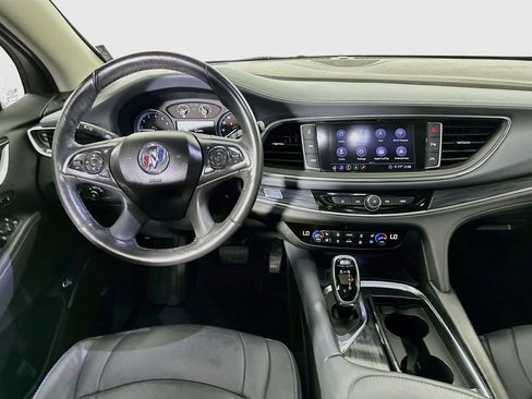 Used 2020 Buick Enclave Premium w/ Sun and Sites Package AWD/4WD image 19