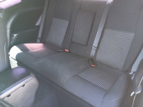 Used 2019 Dodge Challenger R/T RWD image 14