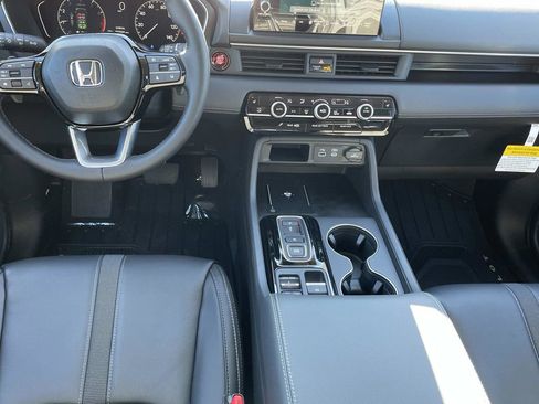 New 2025 Honda Pilot EX-L image 11