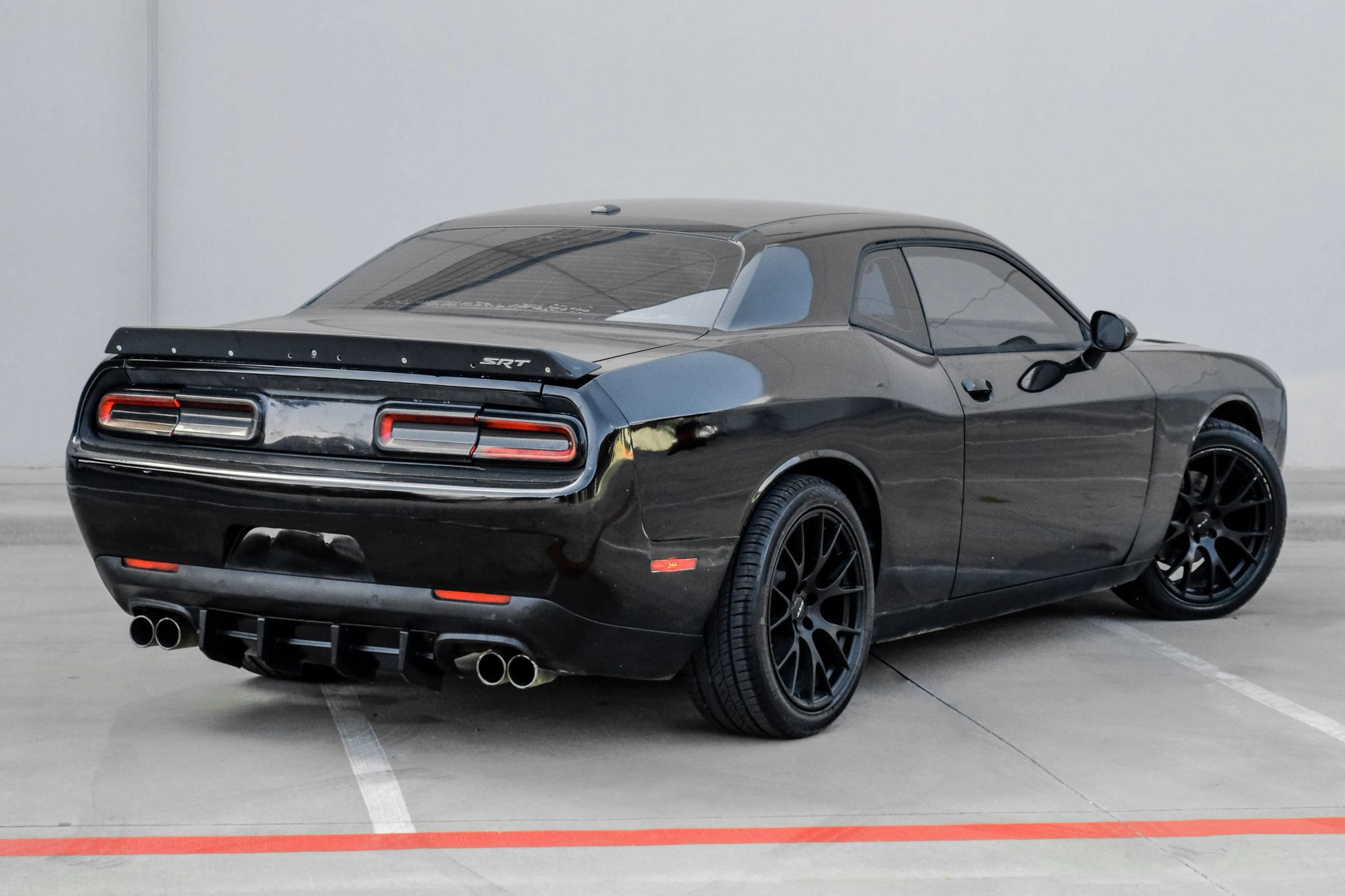Used 2019 Dodge Challenger R/T RWD image 11
