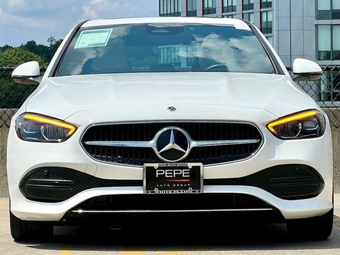 Certified 2023 Mercedes-Benz C 300 4MATIC Sedan image 3