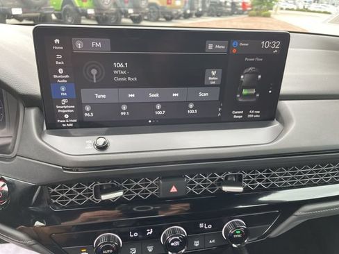 Certified 2023 Honda Accord Sport image 24