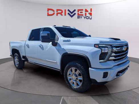 New 2026 Chevrolet Silverado 2500 High Country w/ High Country Premium Package image 6