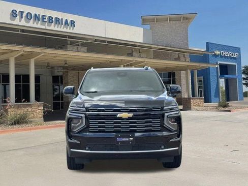 Used 2026 Chevrolet Suburban High Country AWD/4WD image 9