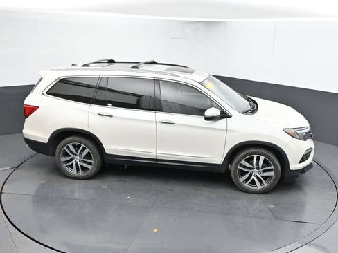 Used 2017 Honda Pilot Elite image 13