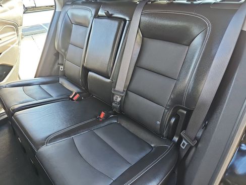 Used 2022 GMC Terrain SLT image 14