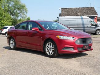 Used 2015 Ford Fusion SE FWD video 1