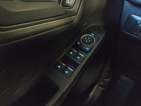 Used 2020 Ford Escape S FWD image 27