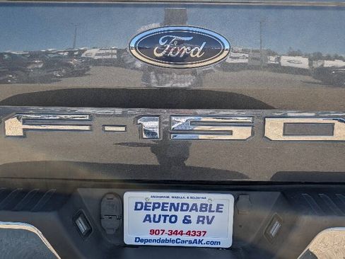 Used 2019 Ford F150 XLT w/ Equipment Group 302A Luxury AWD/4WD image 7