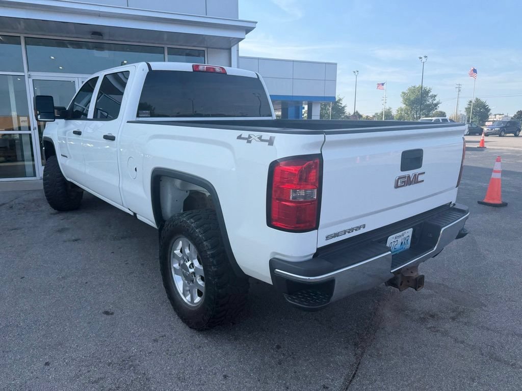 Used 2015 GMC Sierra 2500 4x4 Crew Cab w/ Sierra Convenience Package image 4