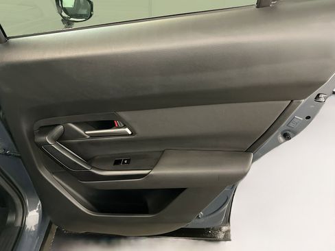 Used 2025 MAZDA CX-50 AWD 2.5 S w/ Premium Package image 33