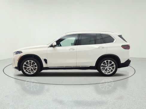 Used 2024 BMW X5 sDrive40i w/ Premium Package RWD image 8