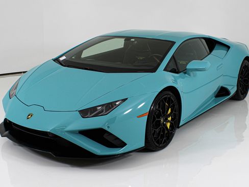 Used 2021 Lamborghini Huracan EVO RWD image 42
