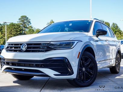 Used 2022 Volkswagen Tiguan SE R-Line