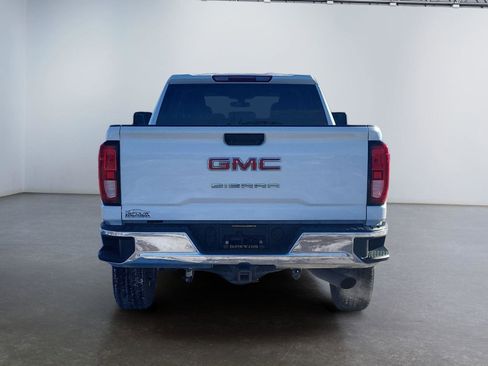 Used 2021 GMC Sierra 2500 SLE w/ SLE Value Package; image 4