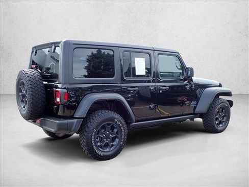 Used 2023 Jeep Wrangler Unlimited w/ Cold Weather Group AWD/4WD image 4