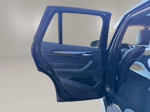 Used 2018 BMW X1 xDrive28i image 33