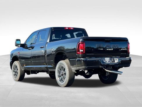 New 2026 RAM 2500 Big Horn AWD/4WD image 5