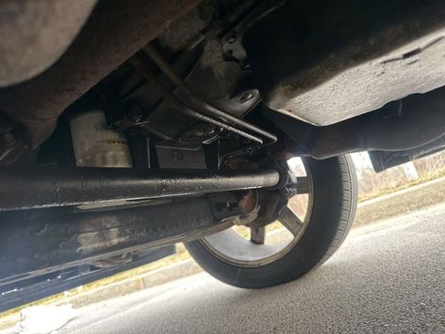 Used 2007 Cadillac Escalade AWD w/ Information Package image 21