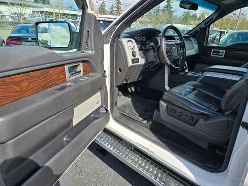 Used 2012 Ford F150 Lariat w/ Max Trailer Tow Pkg image 20