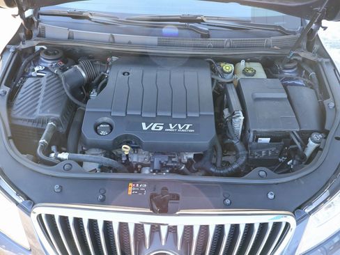 Used 2013 Buick LaCrosse Premium w/ Entertainment Package image 40