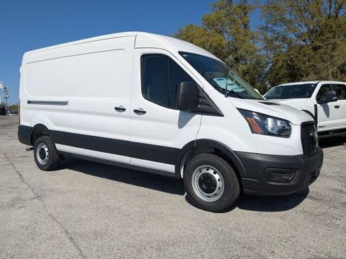 New 2026 Ford Transit 250 148 Medium Roof w/ Load Area Protection Package RWD image 3