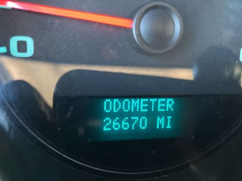 Used 2011 Chevrolet Silverado 3500 W/T image 27