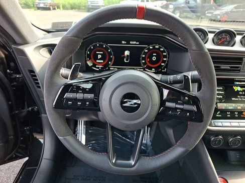 Certified 2024 Nissan Z NISMO w/ Floor Mat Package RWD image 17