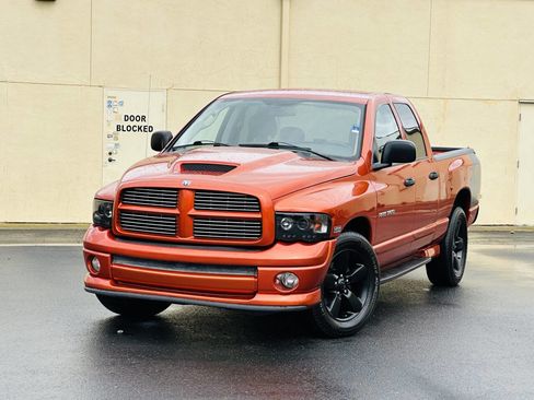 Used 2005 Dodge Ram 1500 Truck SLT w/ Daytona Edition Group RWD image 3