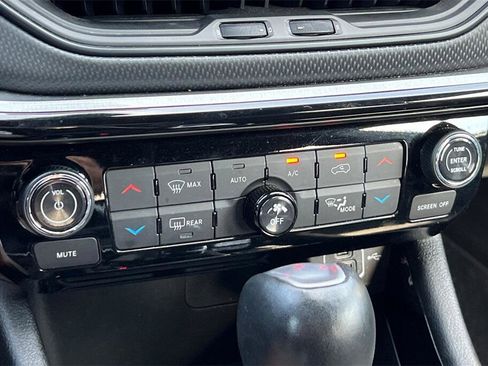 Used 2024 Jeep Compass Trailhawk image 20