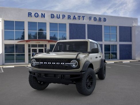 New 2026 Ford Bronco Badlands AWD/4WD image 3