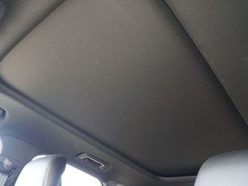 Used 2017 Lincoln MKC Reserve w/ Lincoln MKC Climate Package image 17