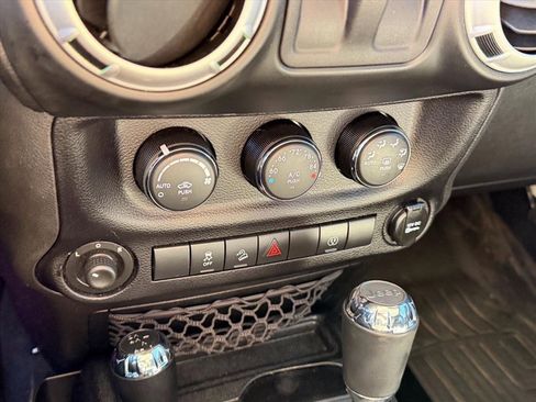 Used 2014 Jeep Wrangler Sahara w/ Connectivity Group image 22