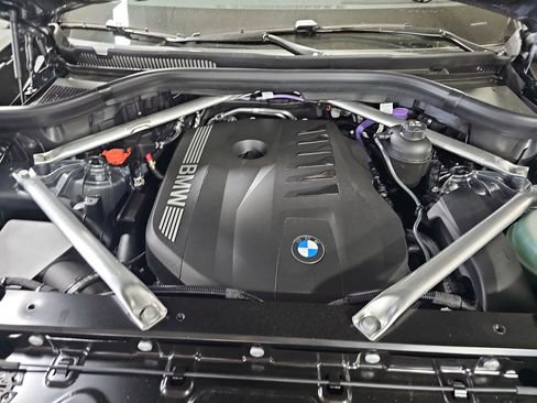 New 2026 BMW X5 xDrive40i w/ Climate Comfort Package AWD/4WD image 33