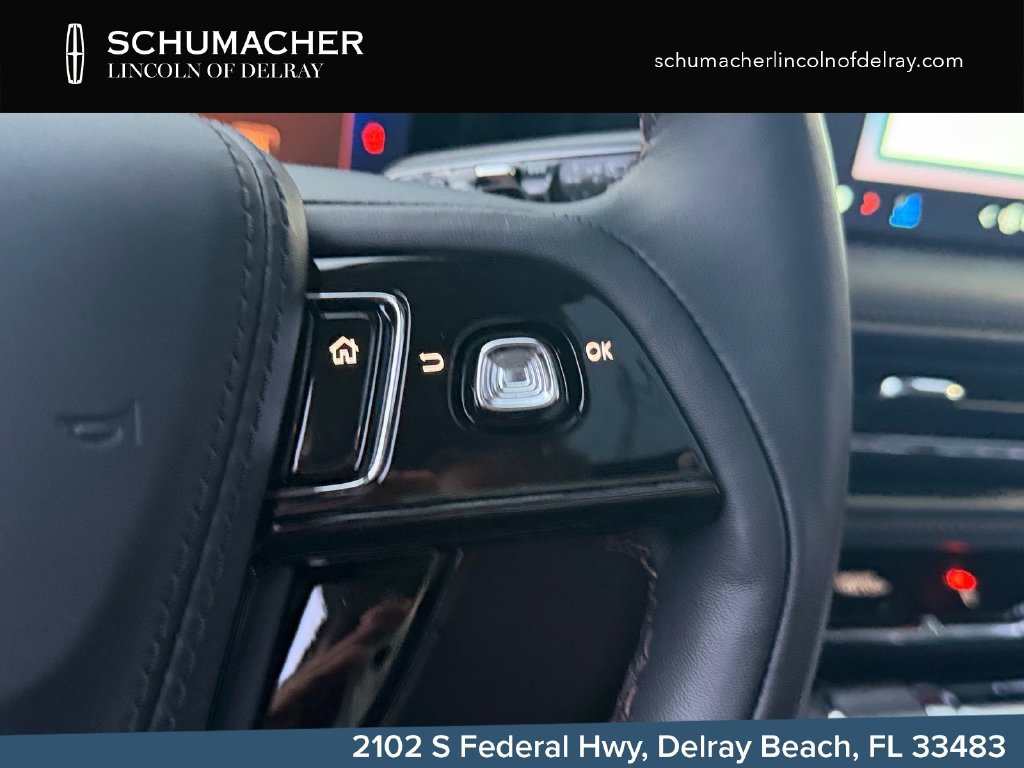 New 2026 Lincoln Aviator AWD image 18