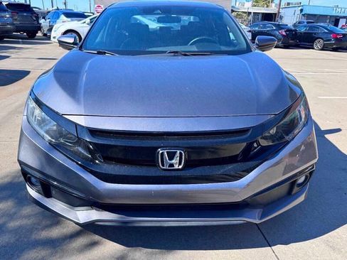 Used 2019 Honda Civic Sport image 2