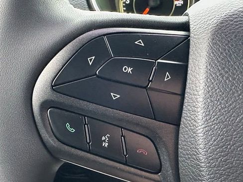 Used 2022 Jeep Cherokee Trailhawk w/ Comfort/Convenience Group image 16