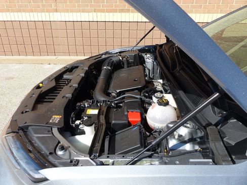 Used 2025 Chevrolet Blazer LT image 15