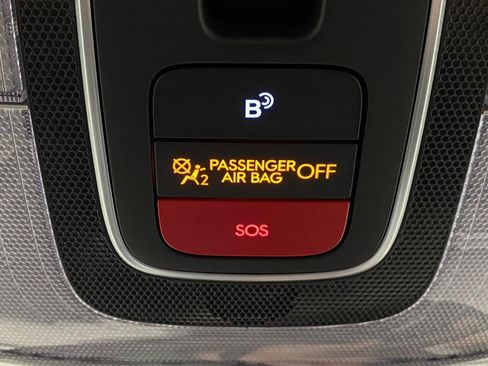 Certified 2025 Hyundai Elantra SEL image 29