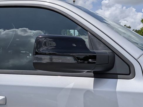 New 2026 RAM 1500 Laramie AWD/4WD image 11