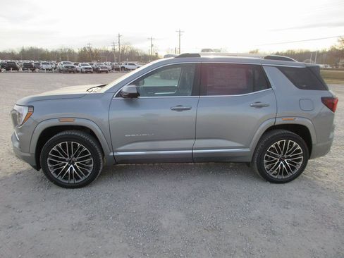 New 2026 GMC Terrain Denali image 8