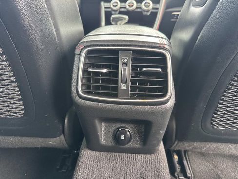 Used 2019 Genesis G70 2.0T Advanced w/ Sport Package image 10